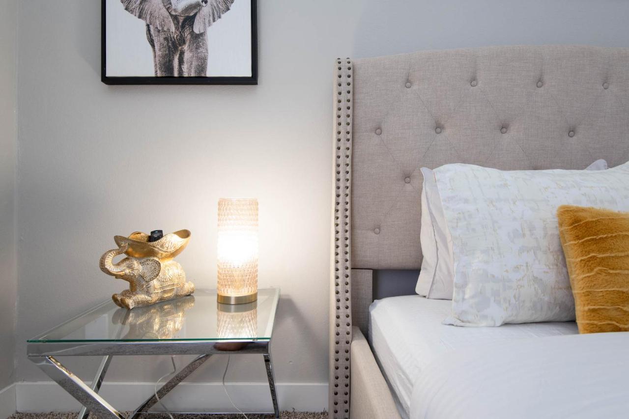 Luxury One Bedroom Apartments Free Parking&Pool Лос-Анджелес Экстерьер фото